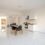 1bdr 4p Flat In