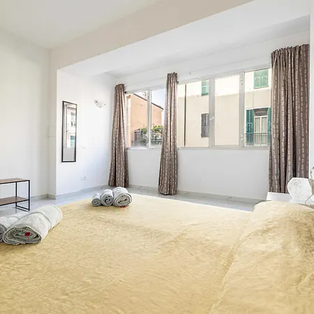 Apartmán 1bdr 4p Flat In *
